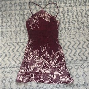 NWOT URBAN OUTFITTERS Hawaiian Floral sundress!🌺